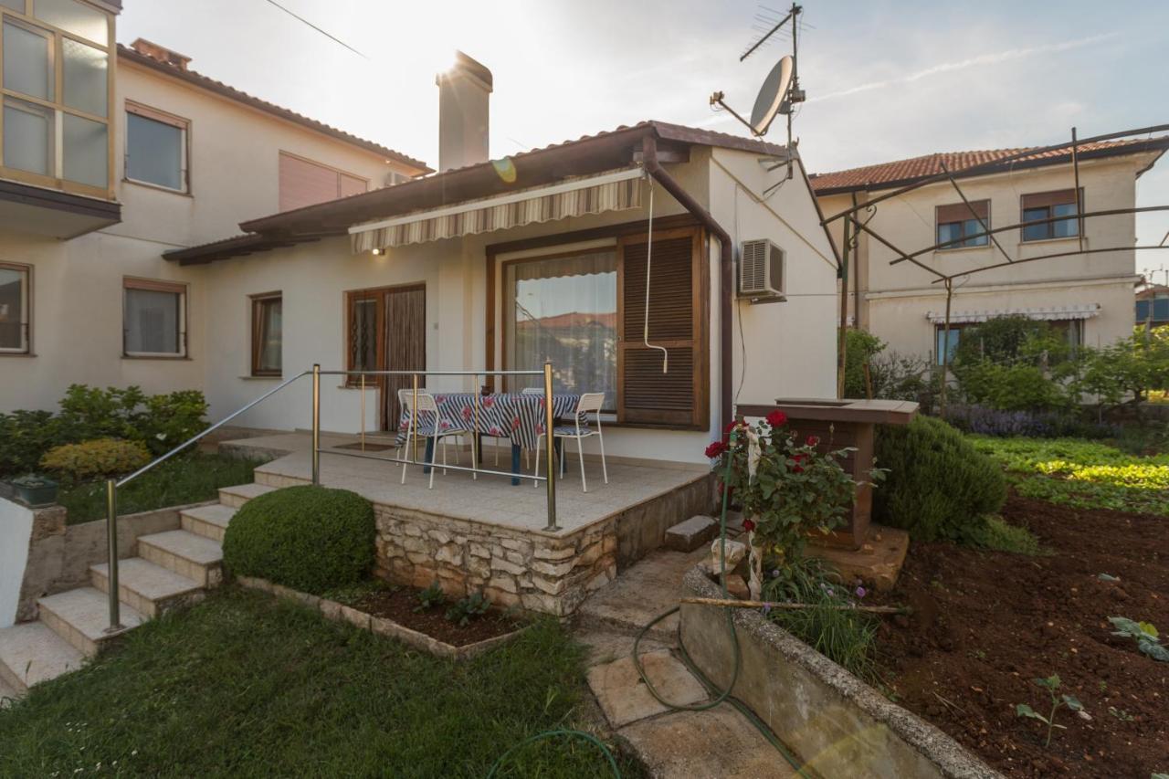Apartment Umag 6992A エクステリア 写真